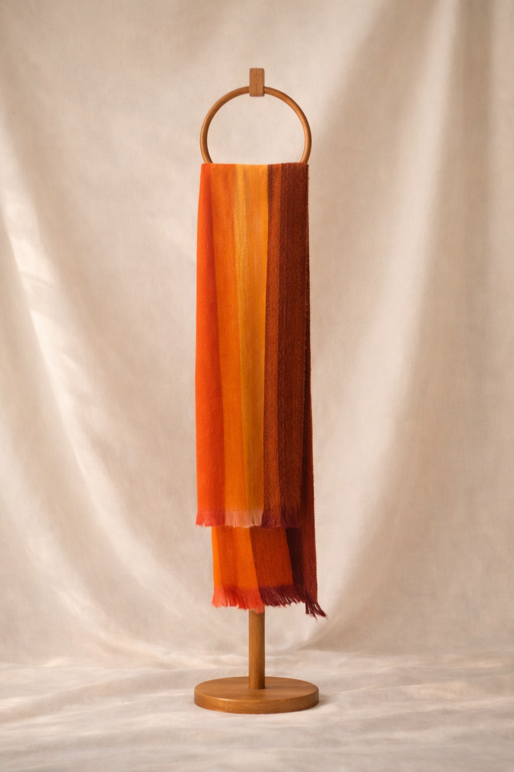 Nunkuya Shade - Gradient Alpaca Scarf