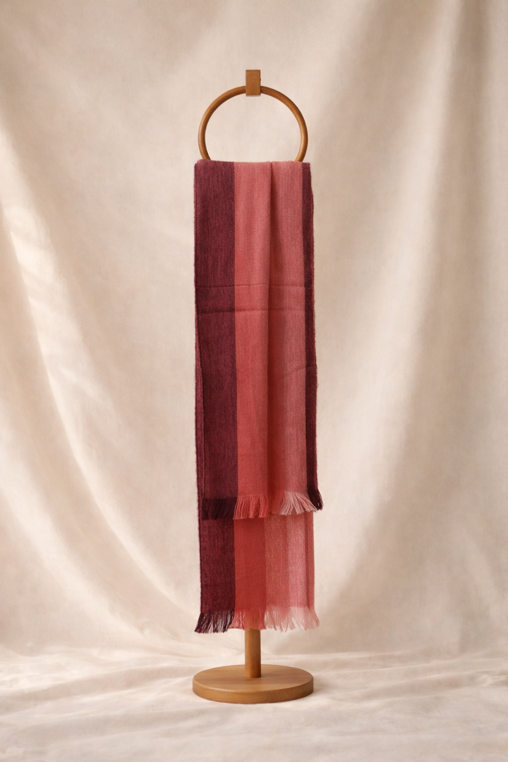 Nunkuya Shade - Gradient Alpaca Scarf